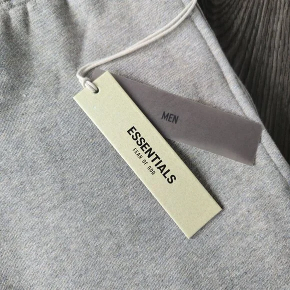 Fear of God Essentials Shorts Light Oatmeal NWT Minimal Streetwear - Picture 7 of 7